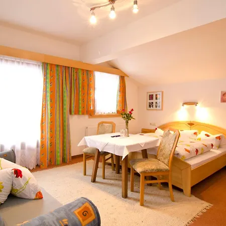 Fogadó Dolomitenhof 3*
