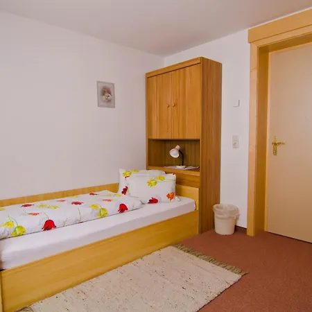 Dolomitenhof 3*